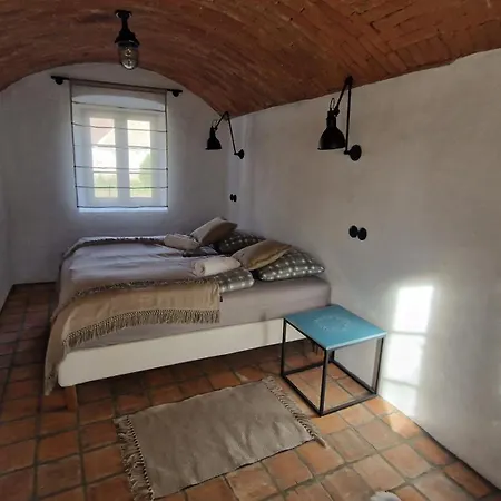 Ořechový Dvůr Aparthotel