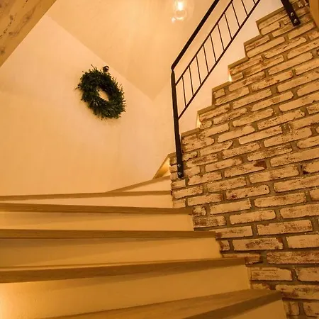 Apartmanhotel Orechovy Dvur Velke Nepodrice