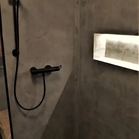 Orechovy Dvur Apartmanhotel 3*