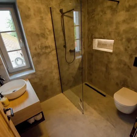 Aparthotel Orechovy Dvur 3*