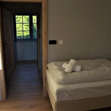 Orechovy Dvur Apartmanhotel 3*