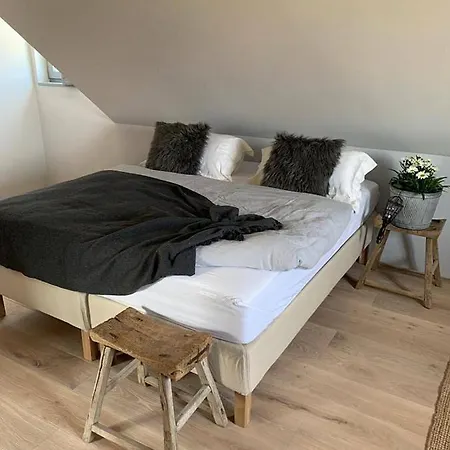 Orechovy Dvur Aparthotel 3*